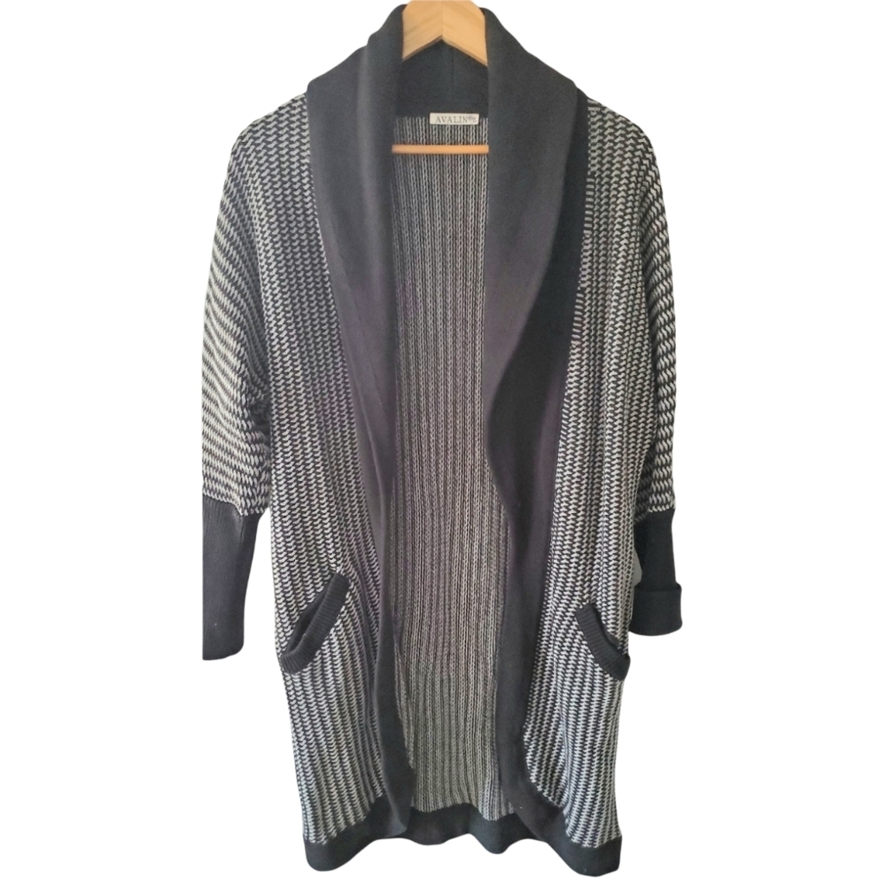 Avalin Black and Gray Long Sweater Jacket/Cardigan Size Medium